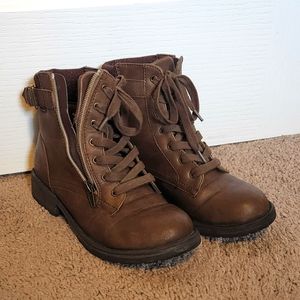 girls combat boots